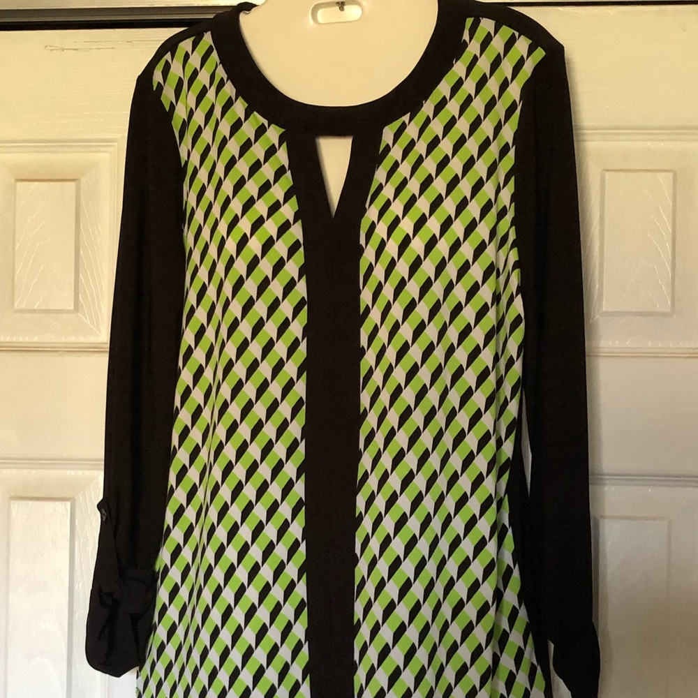 Long sleeve lime blouse